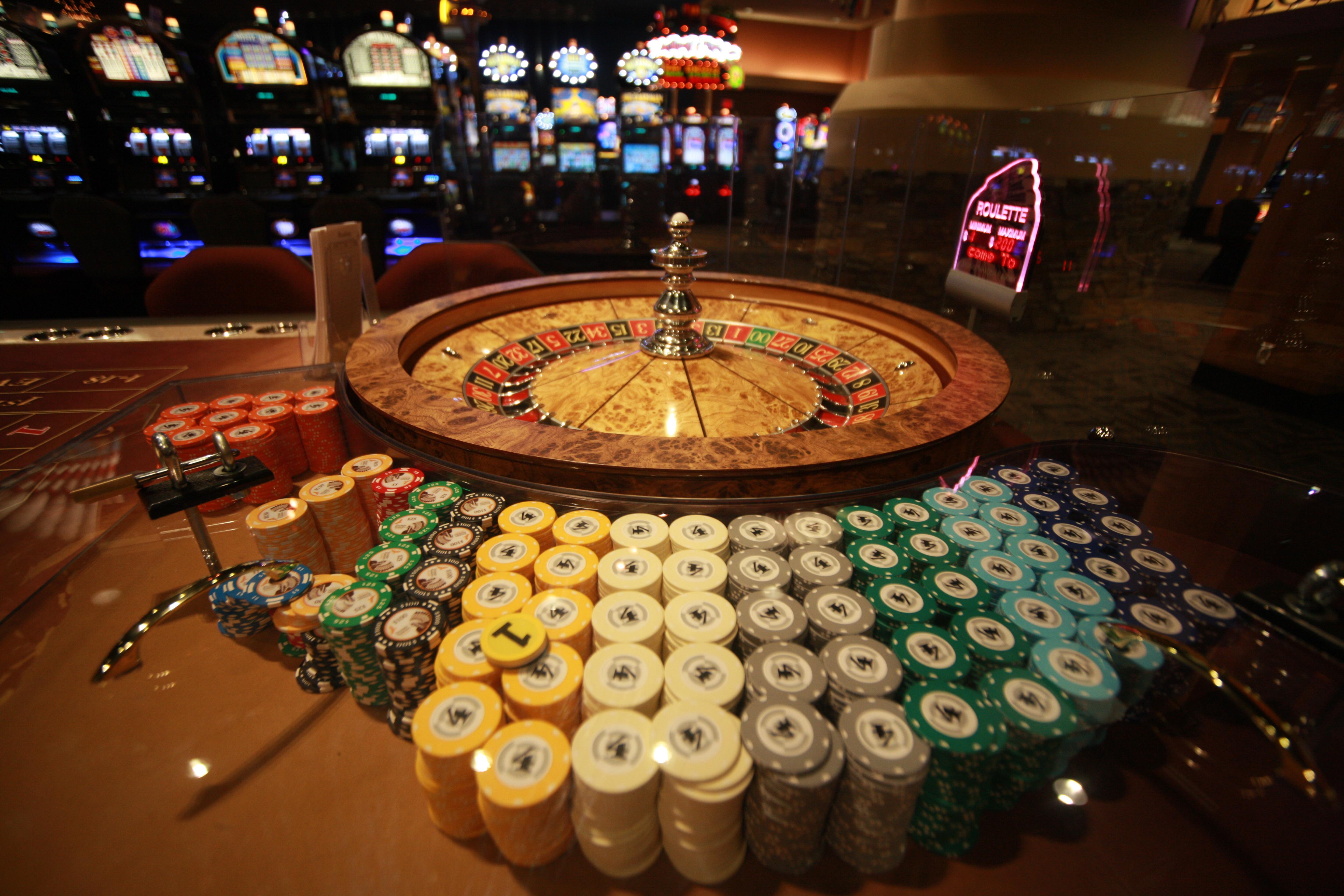 Stoney Nakoda Resort & Casino Seebe Exteriör bild